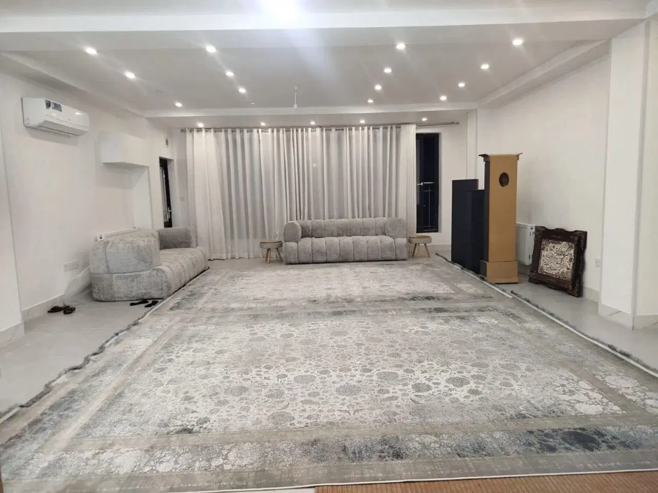 فروش واحد دوخوابه ۹۰ متری شیک و لوکس