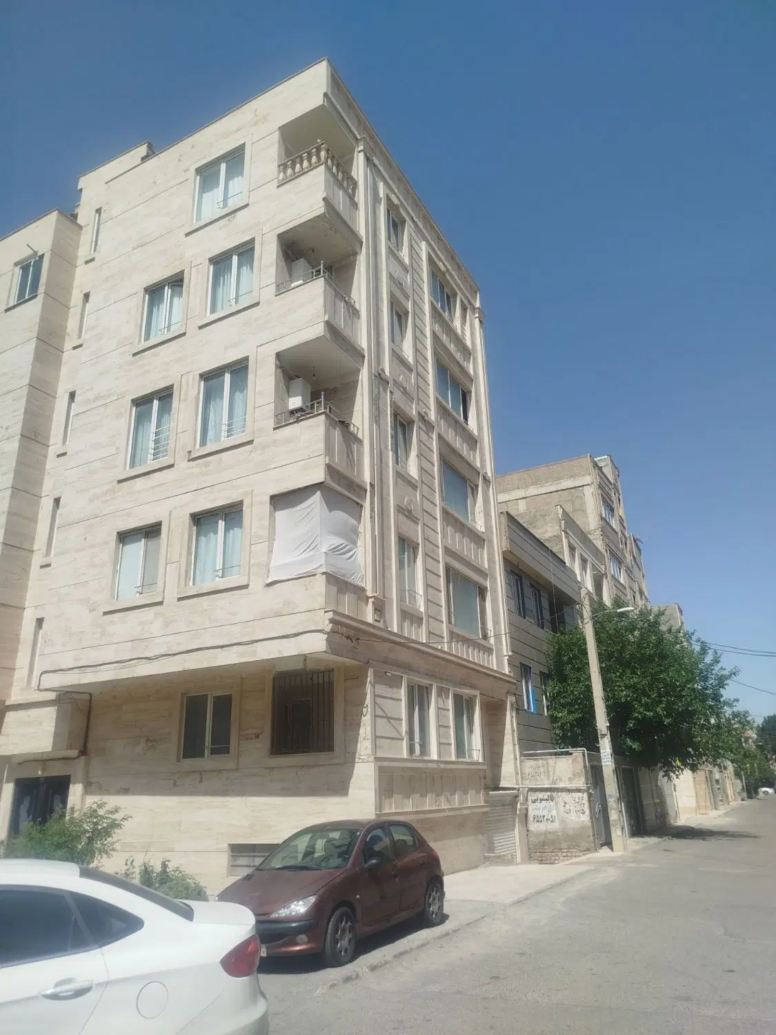 فروش اپارتمان ۸۵ متری شهرک وایین