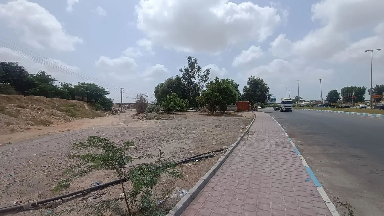 زمین 3000 متری پلاک یک میدان تره بار