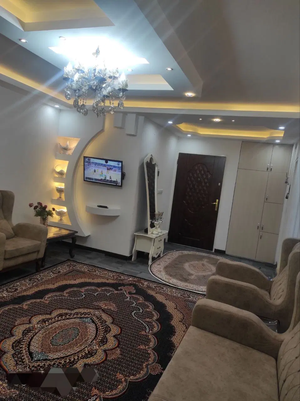 آپارتمان شهرک ارم