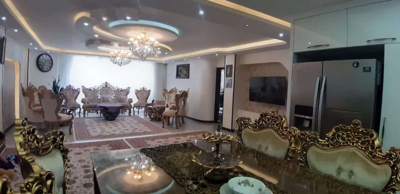 اجاره آپارتمان _سه خواب بازسازی شده _ خ باغ دریاچه