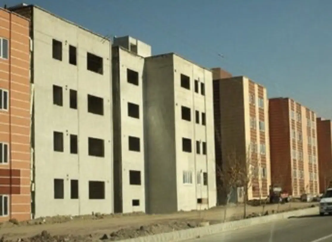 آپارتمان ۱۰۰ متری مسکن مهر اهرم