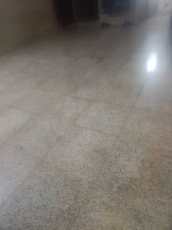 پارکینگ جهت اجاره 120 متر