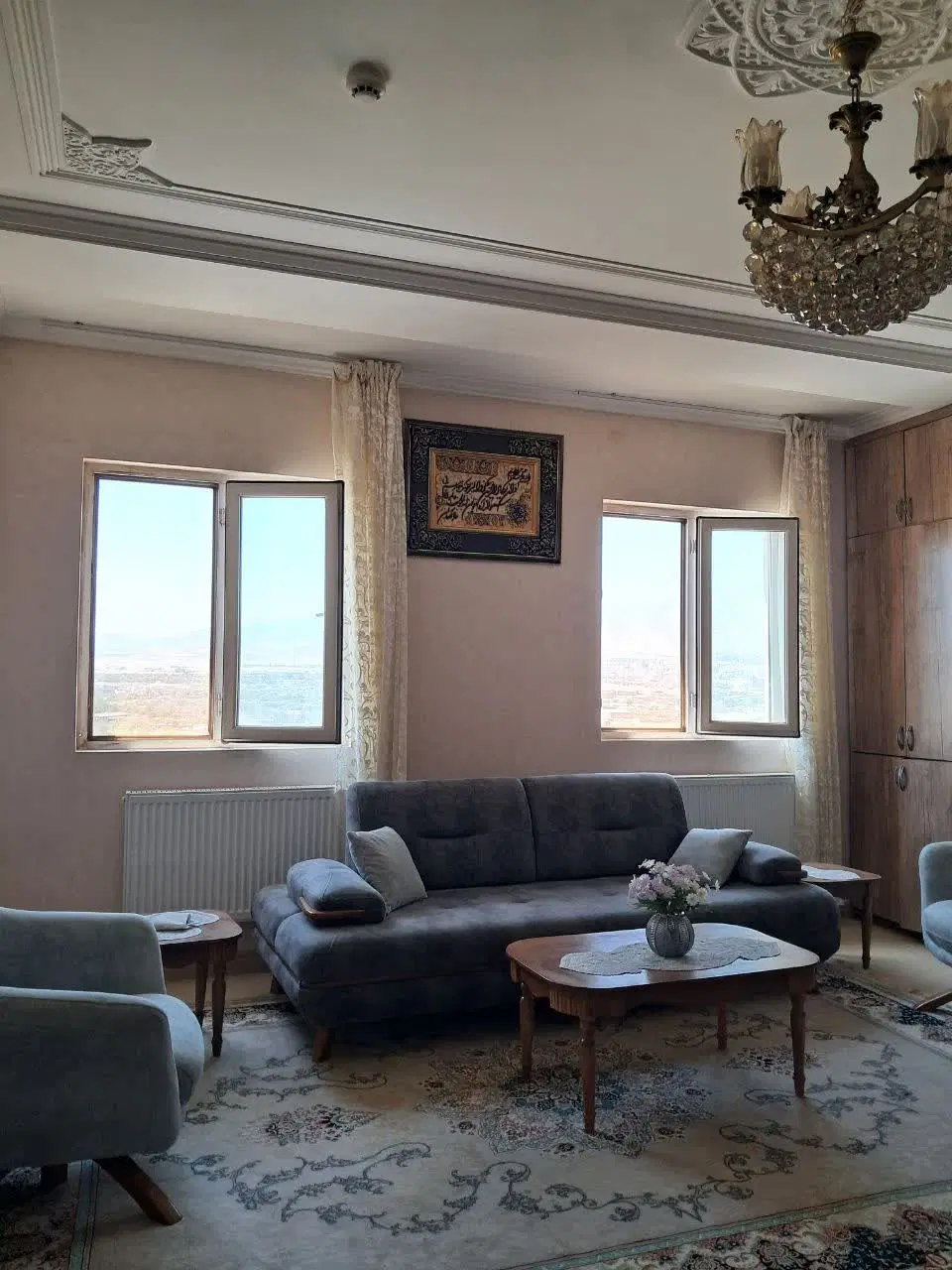 آپارتمان 70 متری اندیشه