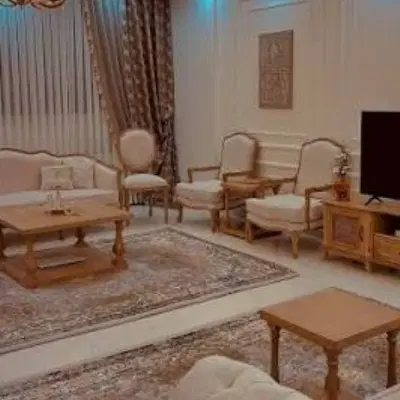 همخونه خانم میخوام