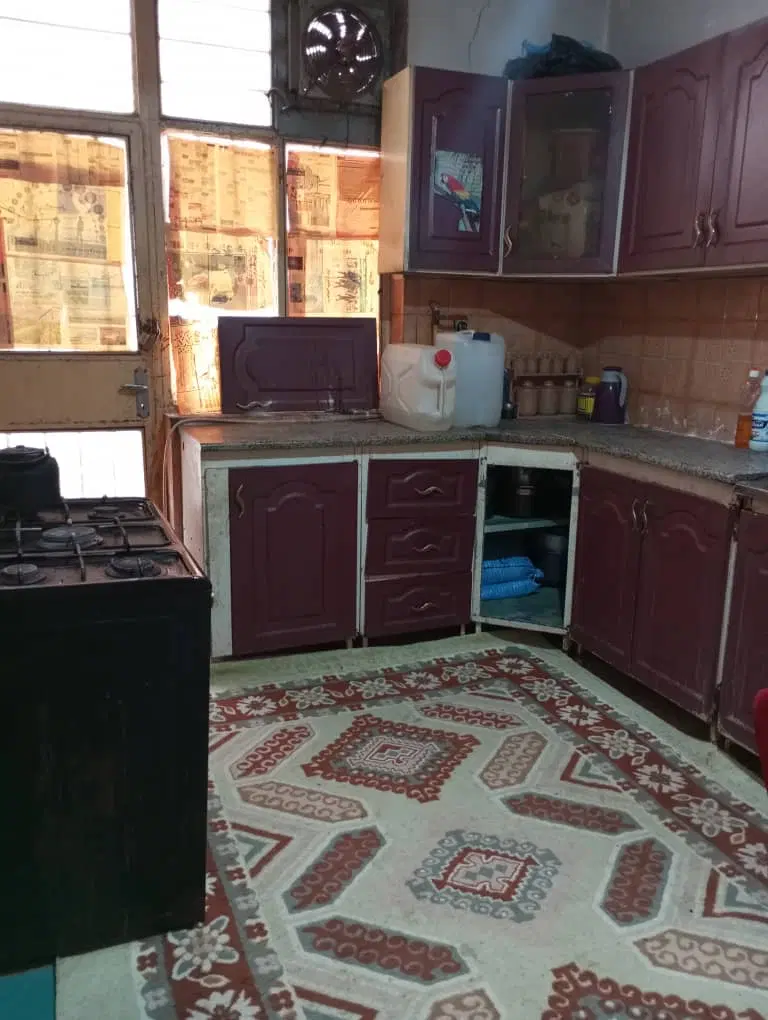 فروش منزل ۴۰۰متری در جهان آرا۲ قابل سکونت تمیز