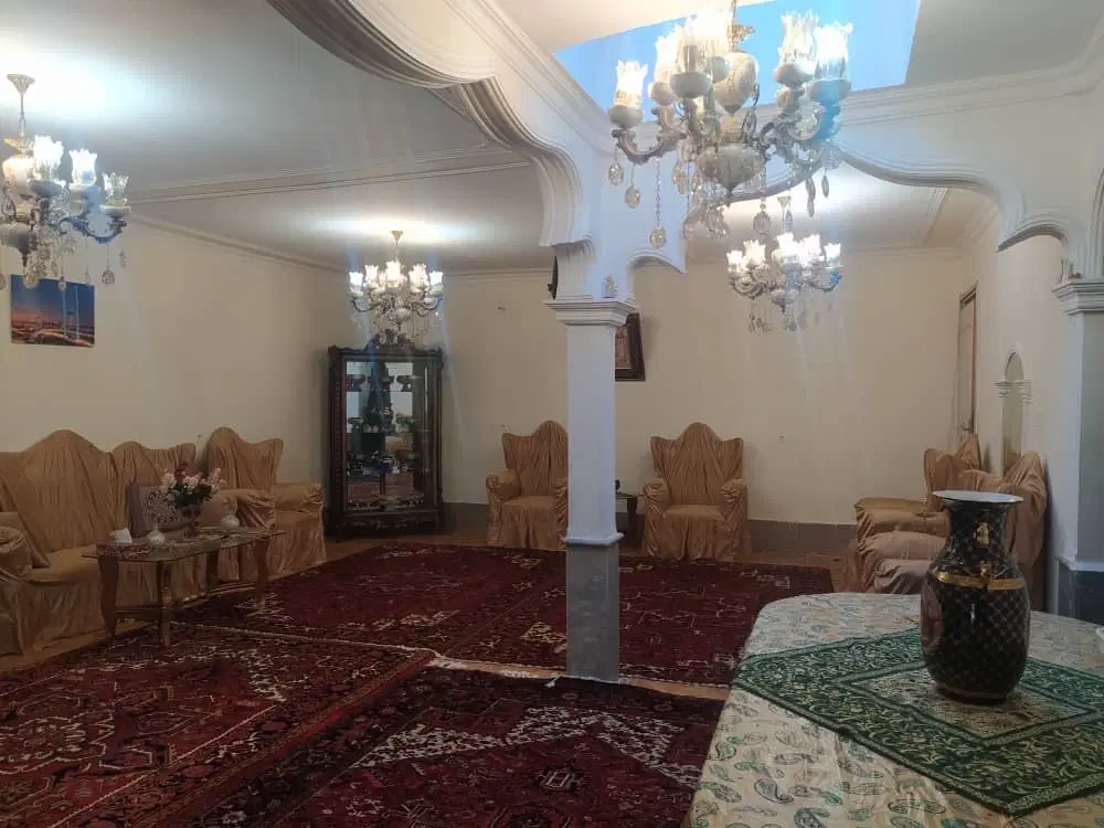 فروش خانه ویلایی 180 متری