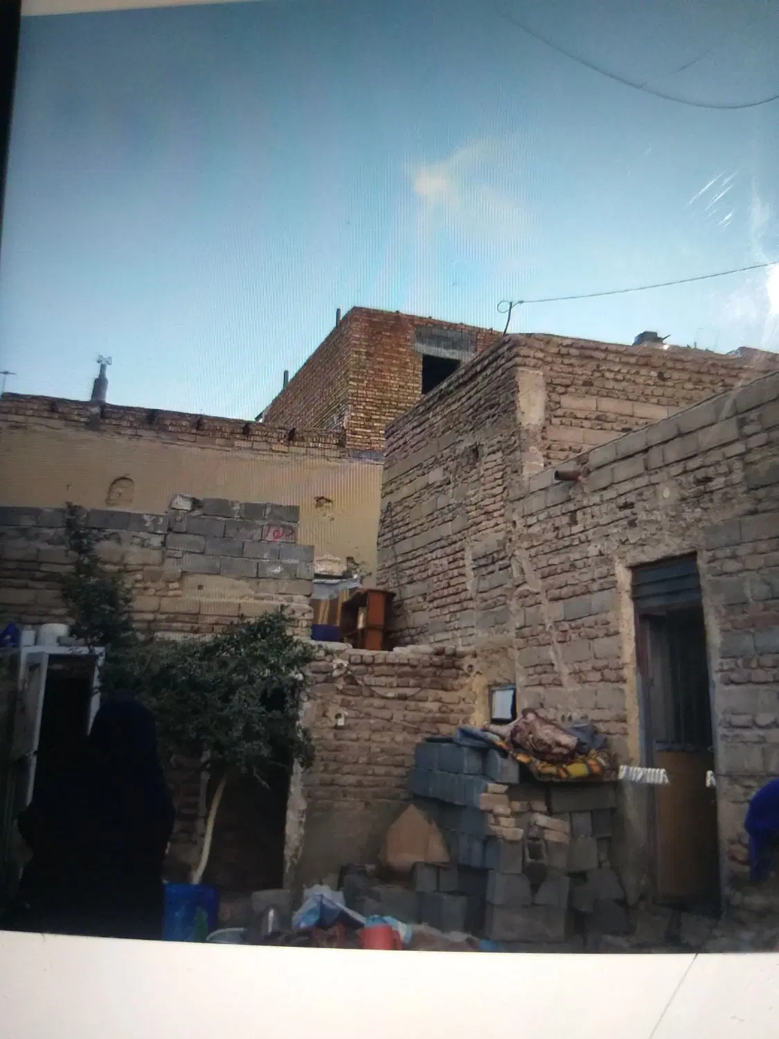ملک فروشی