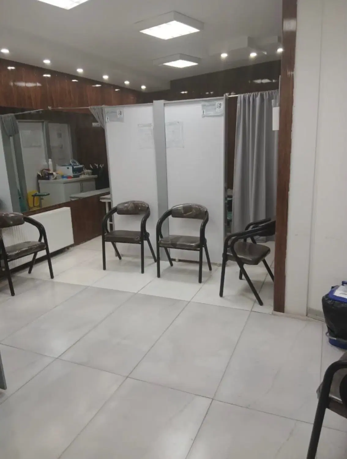 ۱۱۰متر همکف آزمایشگاه_مطب_داروخانه(حاشیه پرستار)