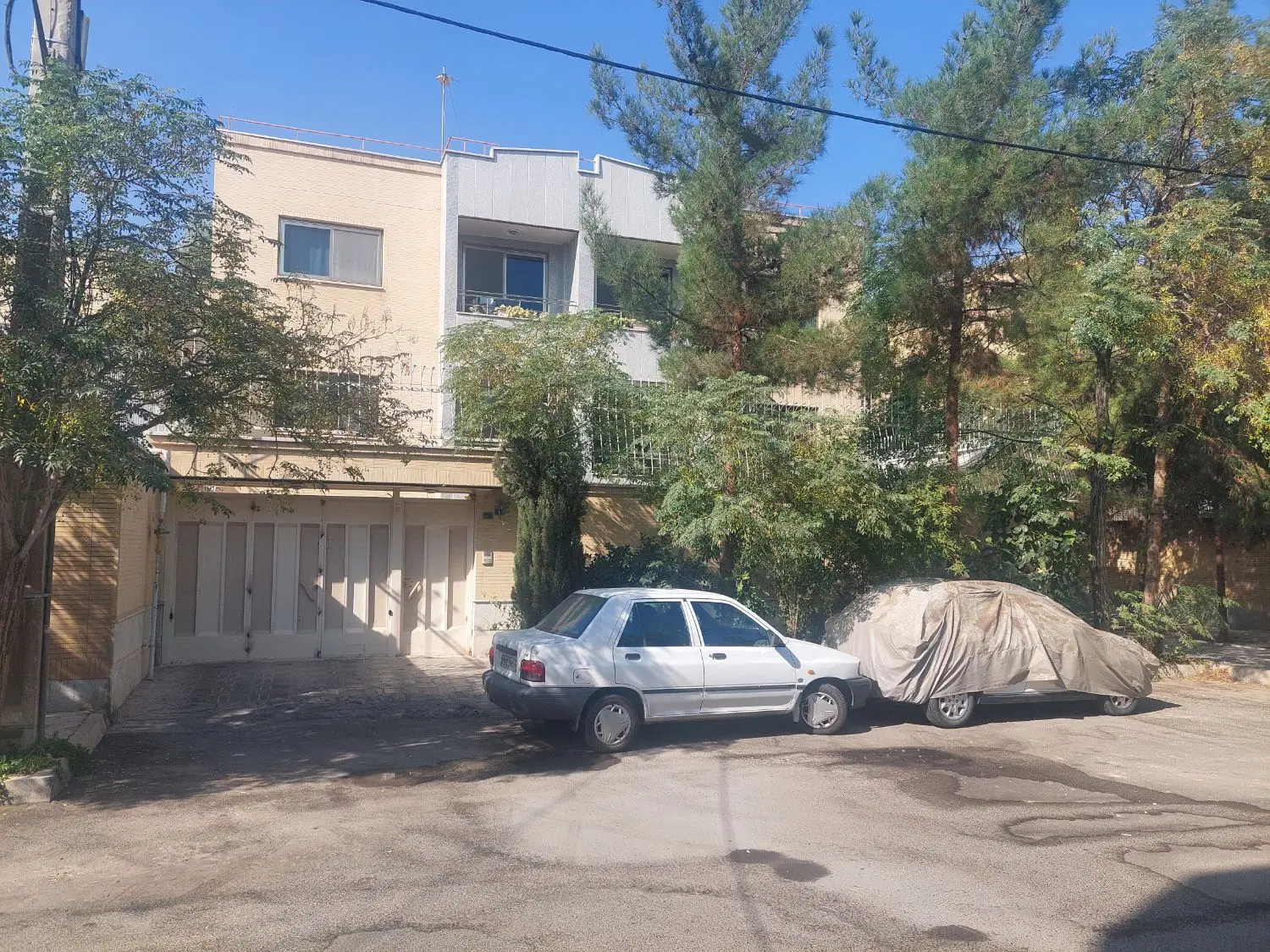 رهن واجاره واحد ۱۰۴ متری