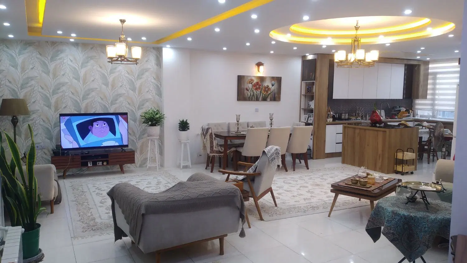 فروش آپارتمان ۱۵۰ متری طبقه ۲ پارکینگ اختصاصی