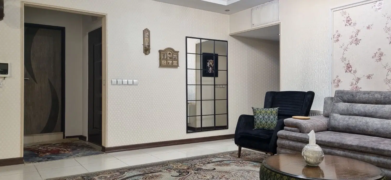 آپارتمان تک واحد ۱۴۴متر سعدی شرقی