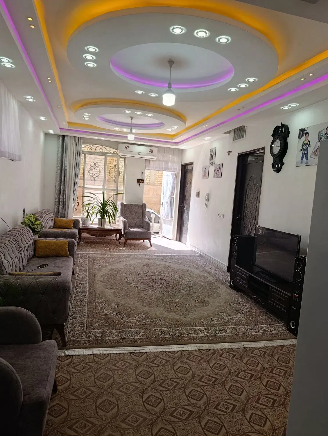 فروش خانه ، منزل ویلایی فروشی ماشین رو