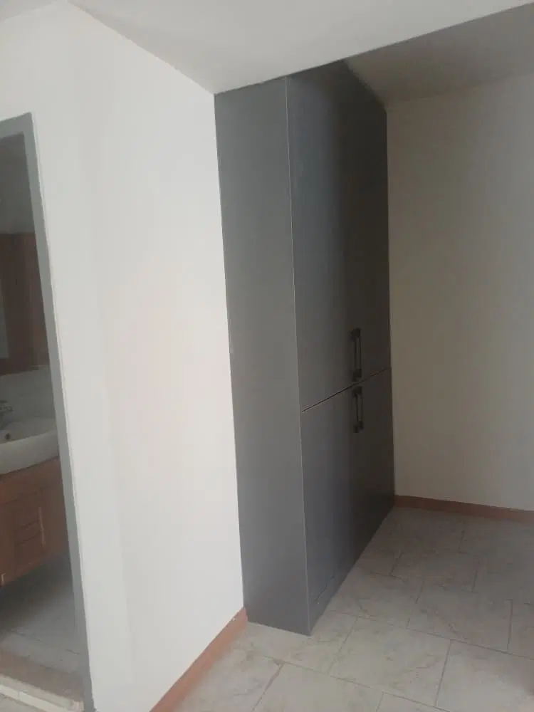 فاز۸امیرساوالان خیابان ملک الشعرا دسترسی خوب