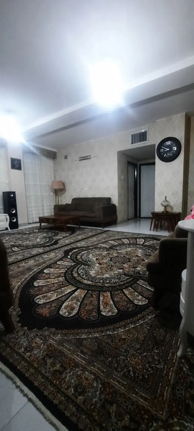 ۲۸۰۰،۰۰۰،۰۰۰ تومان