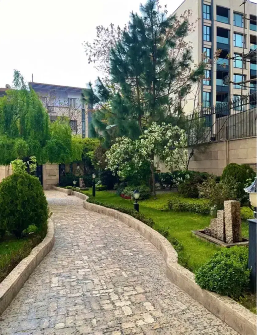 ۱۵۰ متر شهرک غرب_ اپارتمان ویلایی_ ۲ خواب