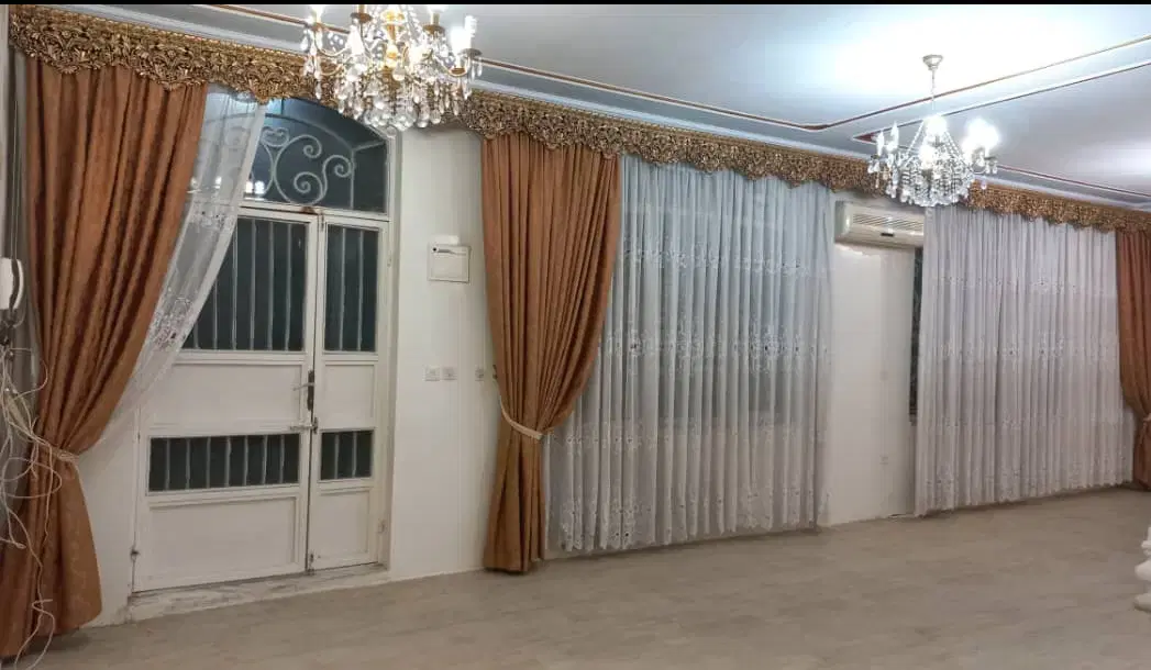 رهن و اجاره ی خانه و حیاط دربست ولیعصر