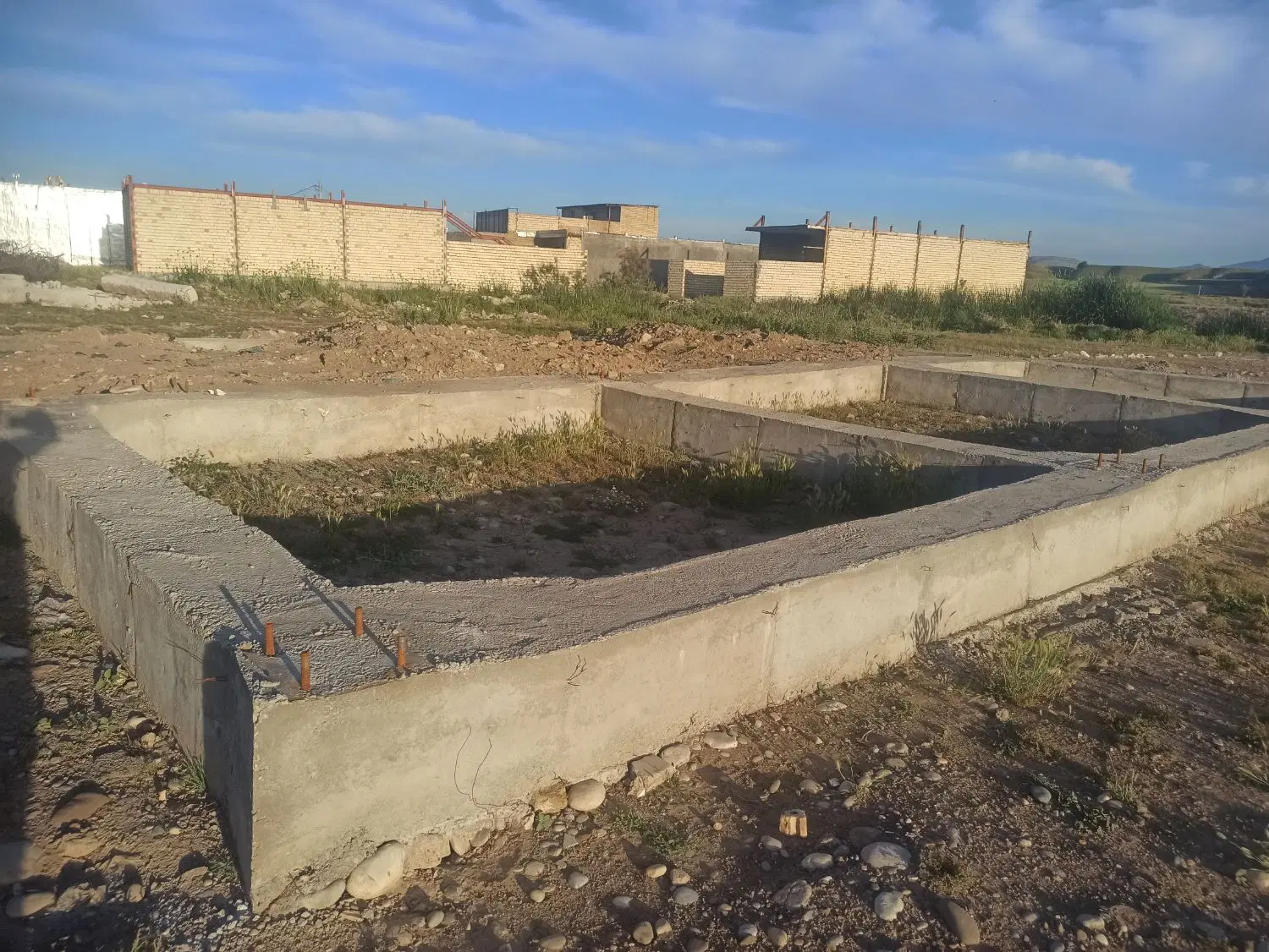 ۱۱۰ متر زمین شنارژ ریخته