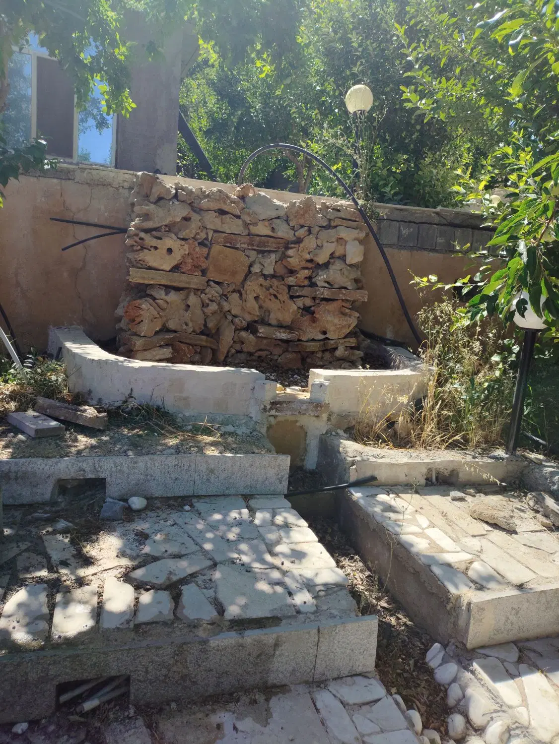 باغ ویلا سربست اردکان