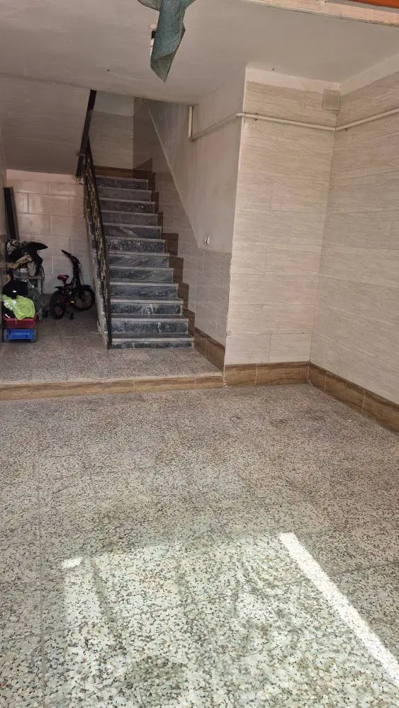 طبقه بالا 80متری پارک موتور دوخوابه