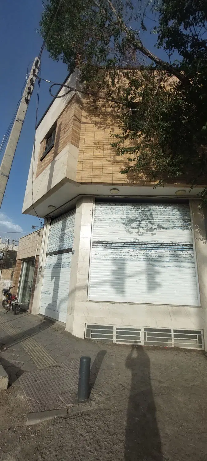 فروش مجتمع تجاری اداری خیابان پوریای ولی