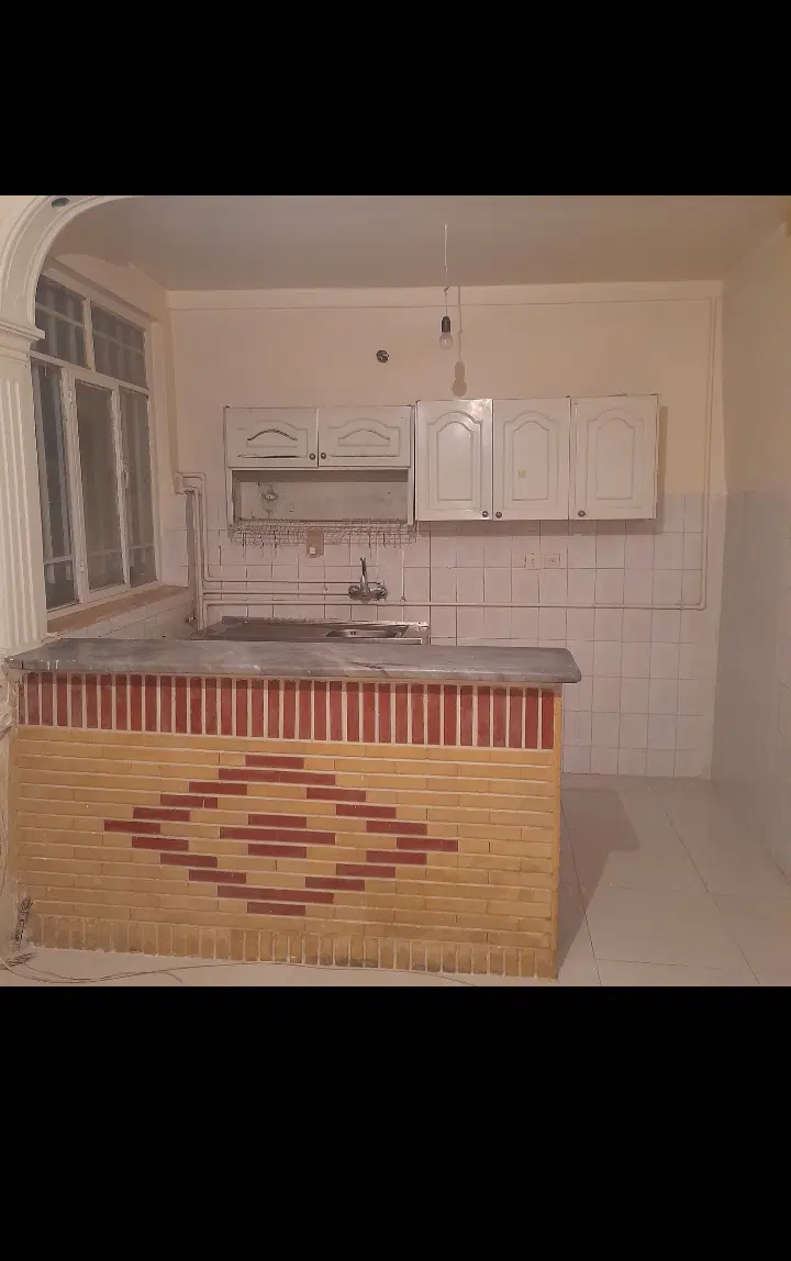 فروش طبقه همکف از خانه ۲طبقه در نوروزیان حکمت ۱۵