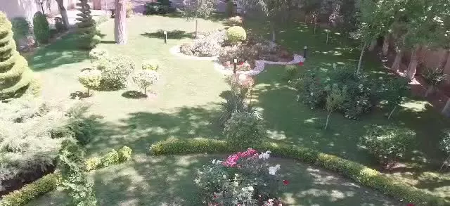 کردان بهارک ۲ ویلا باغ استخر چهار فصل