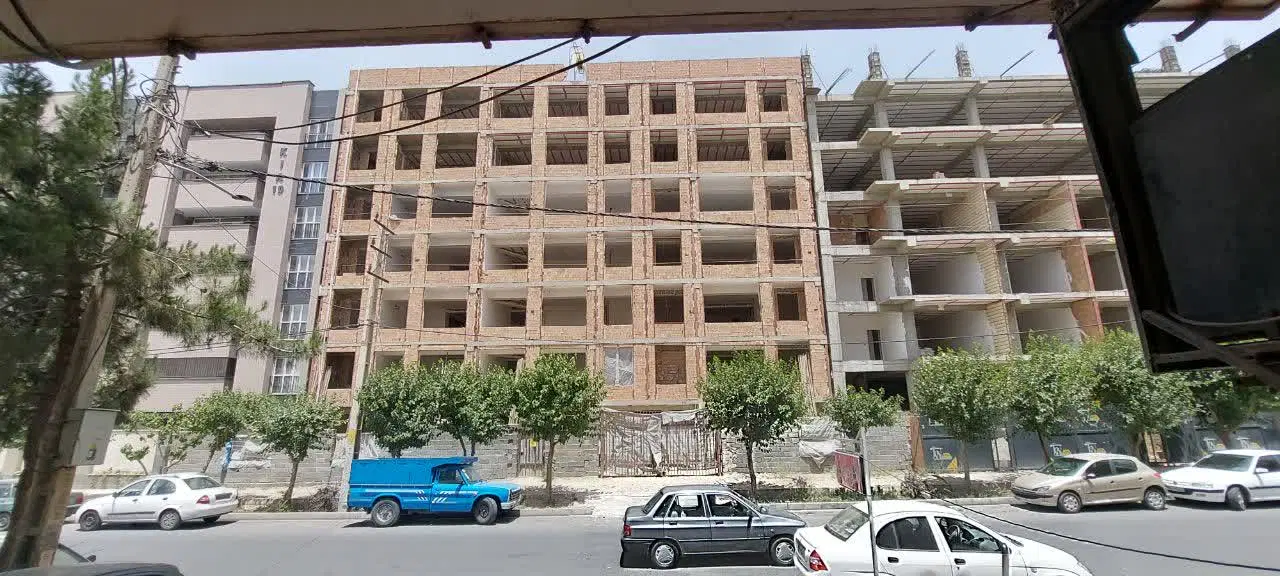 آپارتمان 128 متری سنددار سه خوابه گلشهر بهار غربی