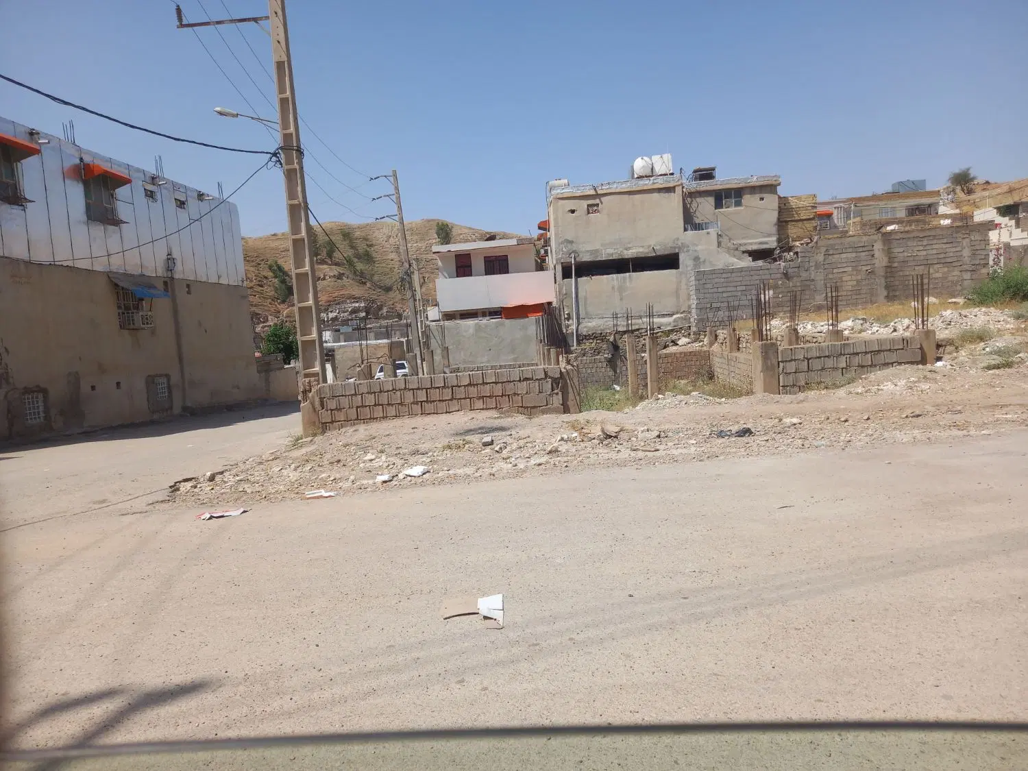 زمین ۲۵۰ متری واقع در هشت بنگله