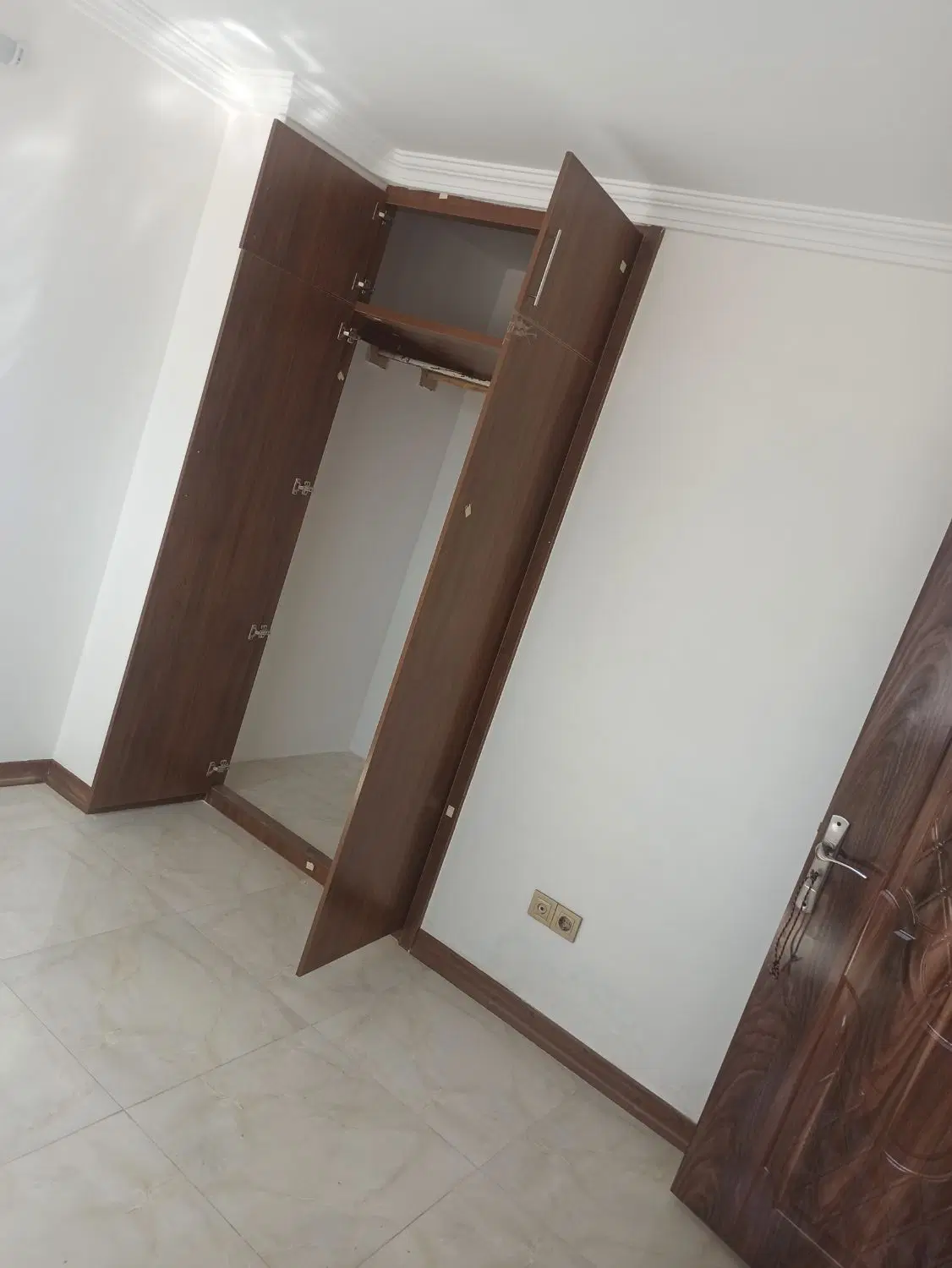 تک واحدی۱۰۰متری بنی صدر