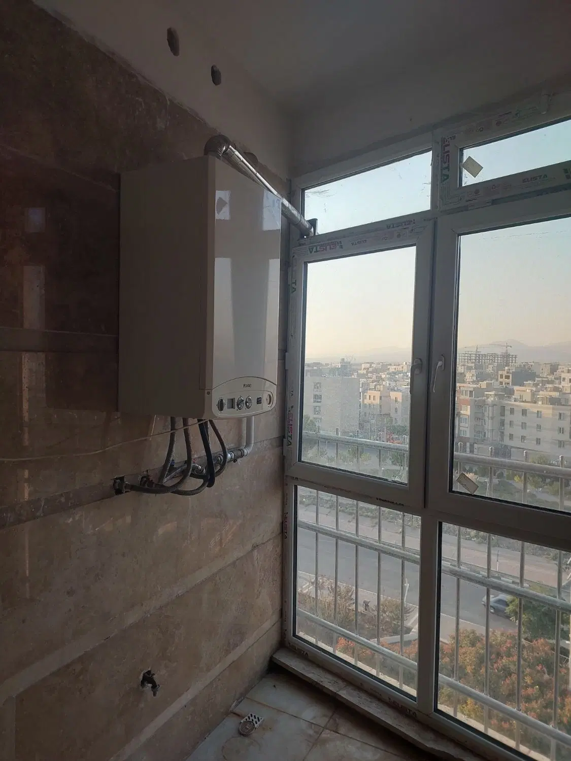 همخونه