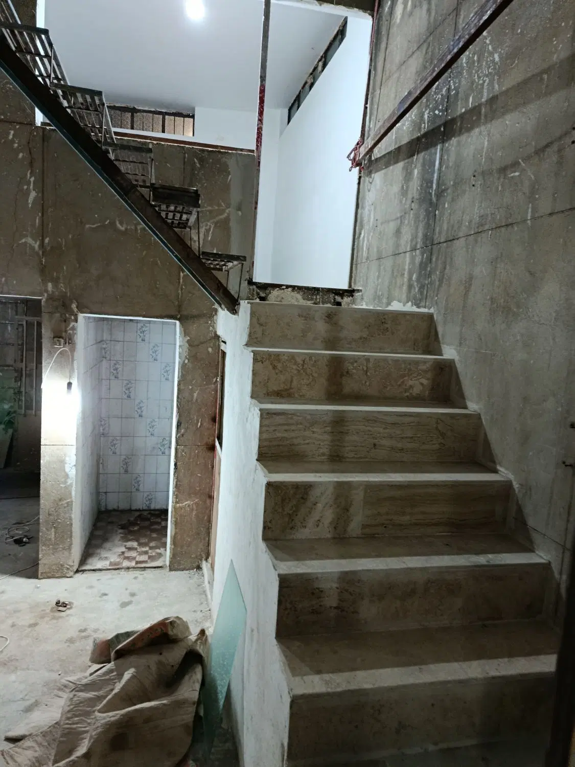 یک باب گاراژ ۲۷۰ متری