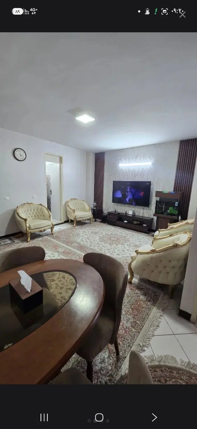 واحد۷۰ متری سندتکبرگ طبقه ۲شیک