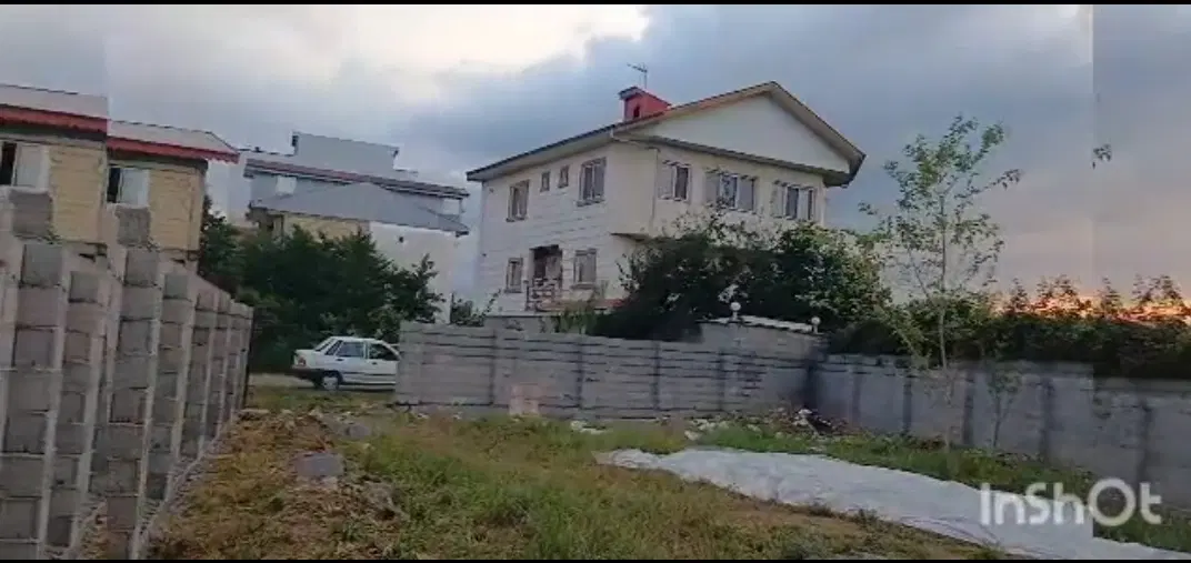 ۳۶۰ متر زمین شهری کاملا مسکونی سند شش دانگ