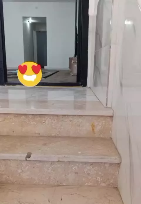 اجاره خانه واحد ۱۰۰ متری پارکینگ دار چشمه خانی