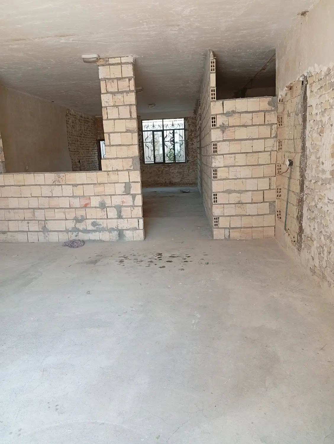 پارکینک مناسب انبار اجاره داده میشود