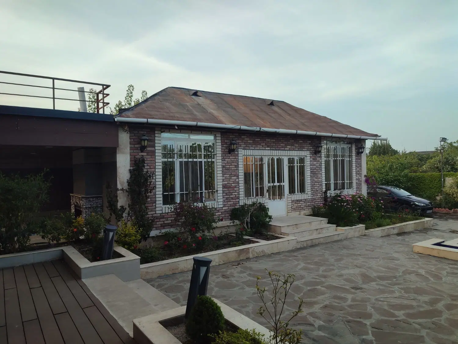 ویلای اشرافی و تک