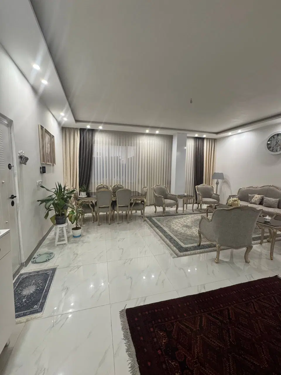 خانه ویلایی نوساز ۱۵۰متری غرق نور