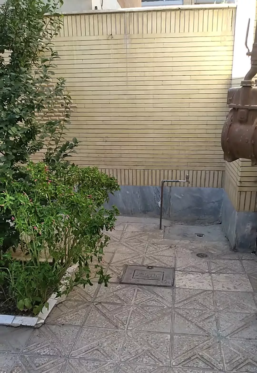 ویلایی 92 متری دوخوابه خیابان علامه جعفری