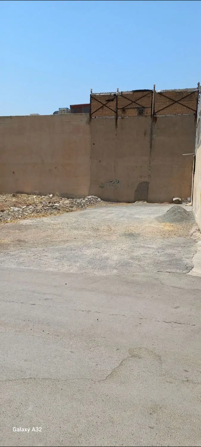 زمین 180متری شهرک ظفر