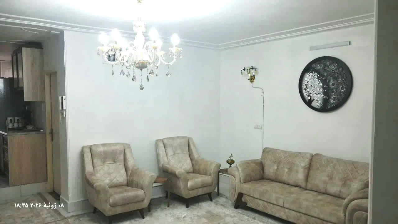 واحد ۶۲ متری  سند دار