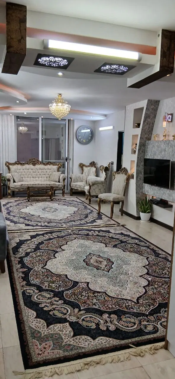 منزل سه طبقه اطشاران