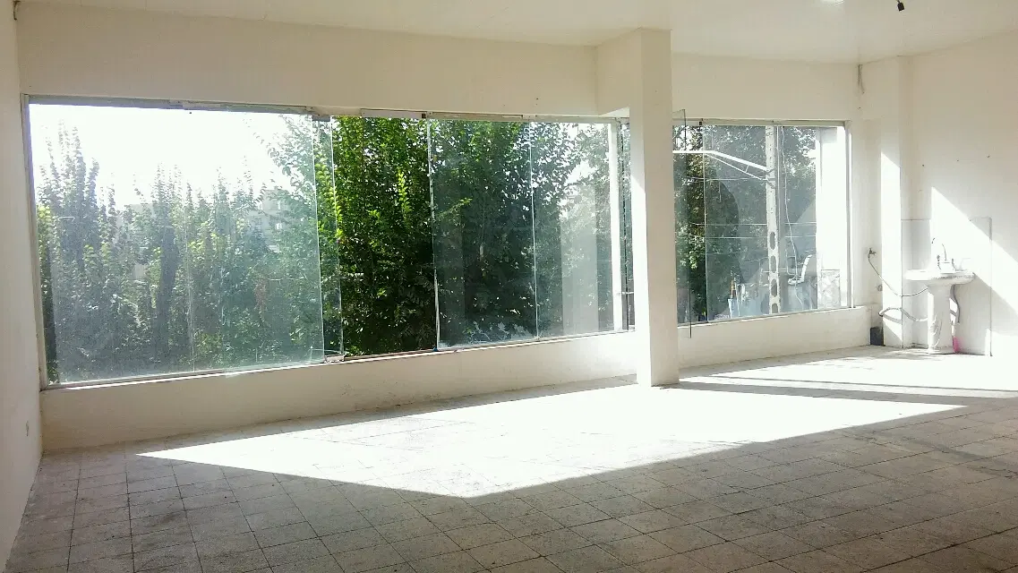 اجاره فروش مغازه 63 متری میدان خراسان گلدوزی خیاطی