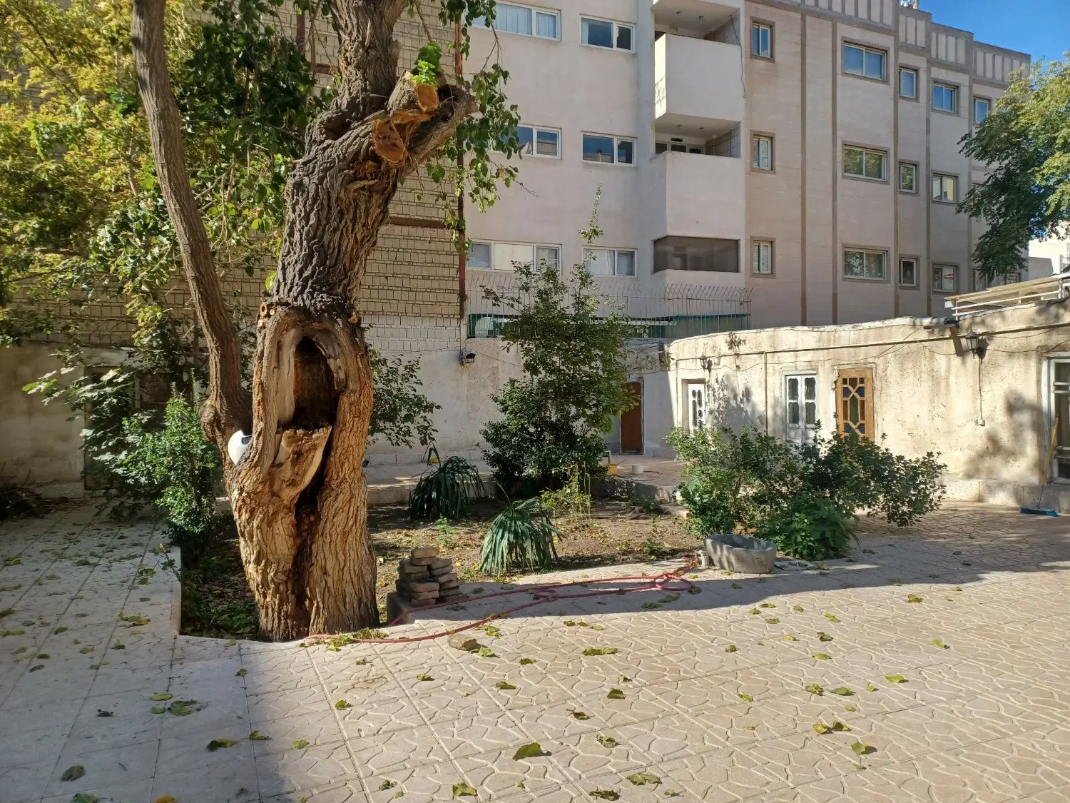 خانه ویلایی باصفاوارام