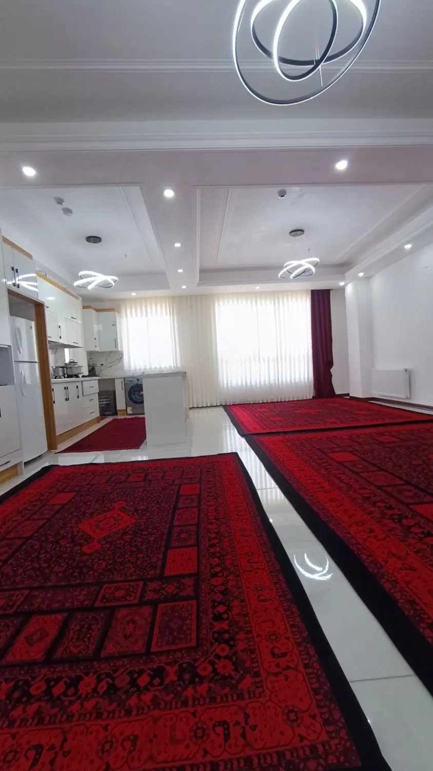 فروش اپارتمان ۱۳۰ متری ۳ خوابه فول امکانات