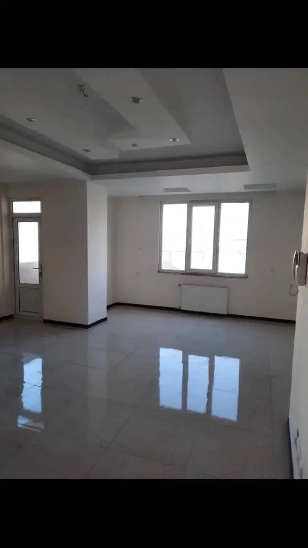 واحد مسکونی غرق نور ۸۵ متری رهن و اجاره