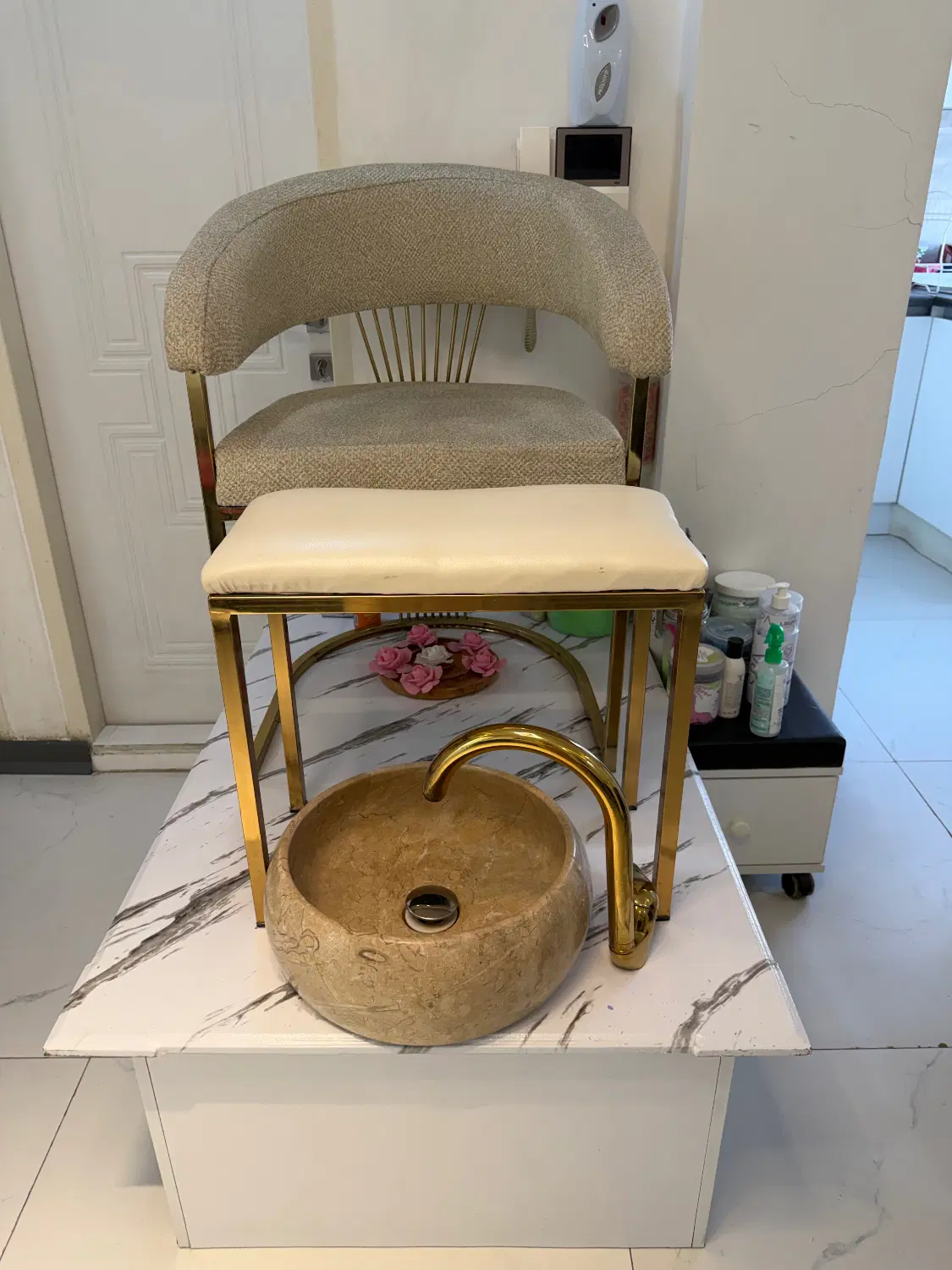 میز ناخن