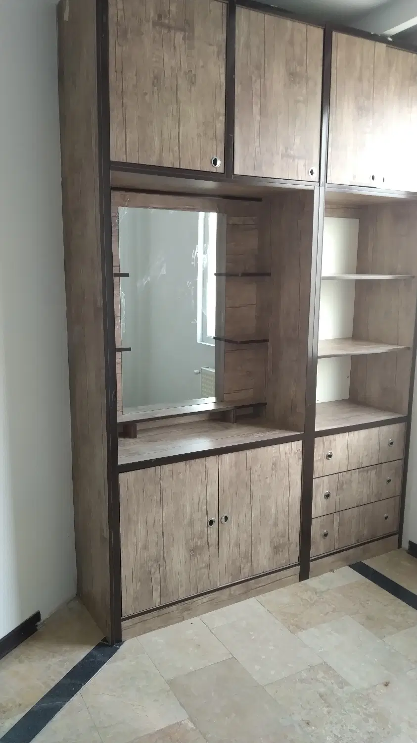اجاره آپارتمان 2 خواب فول امکانات(تکاوران شمالی)