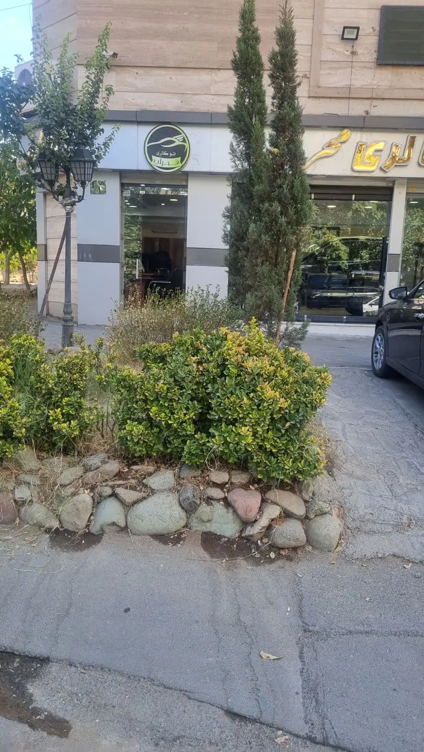مغازه ۶۰ متر