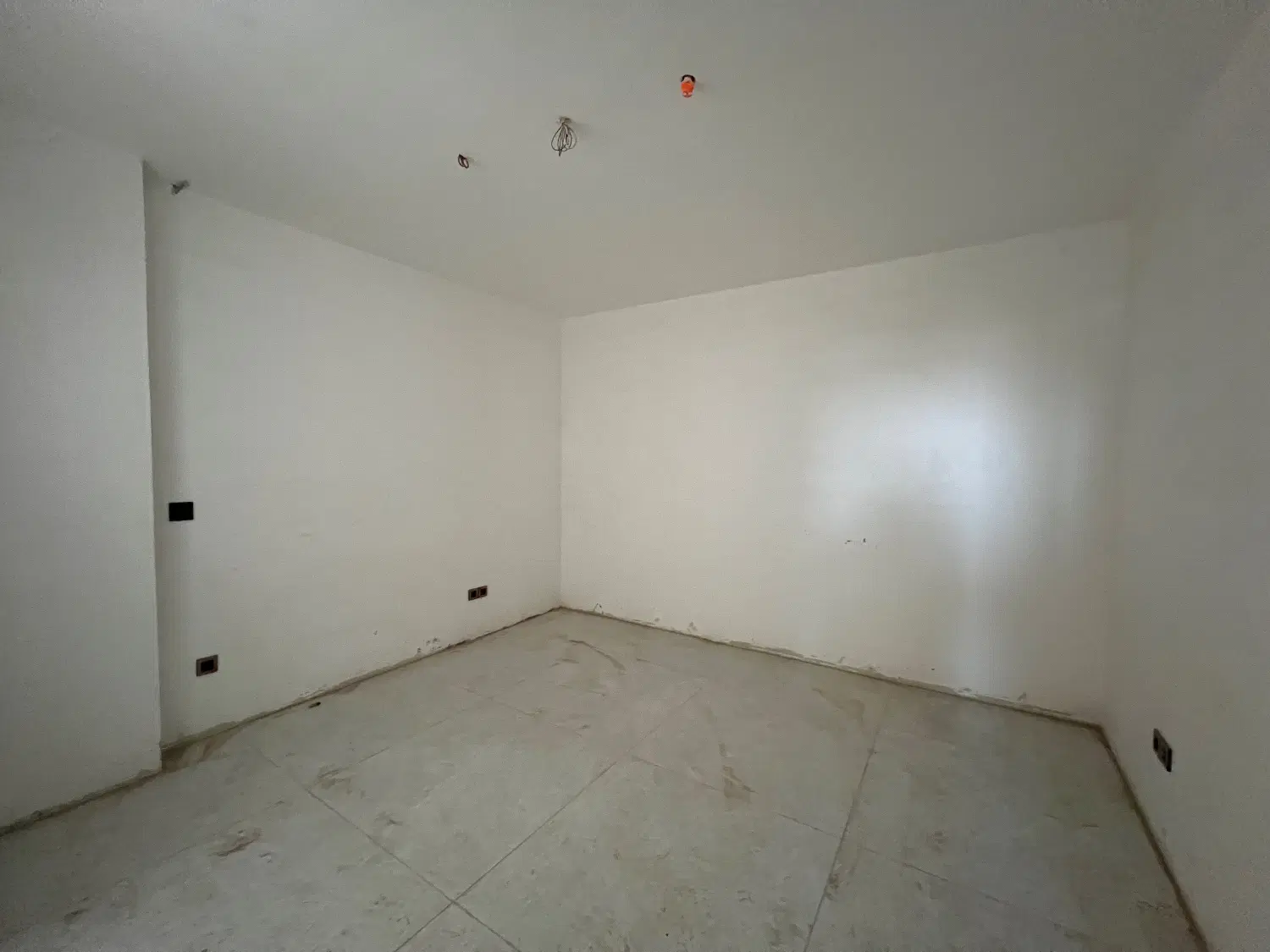 آپارتمان بختیاردشت ۱۱۲